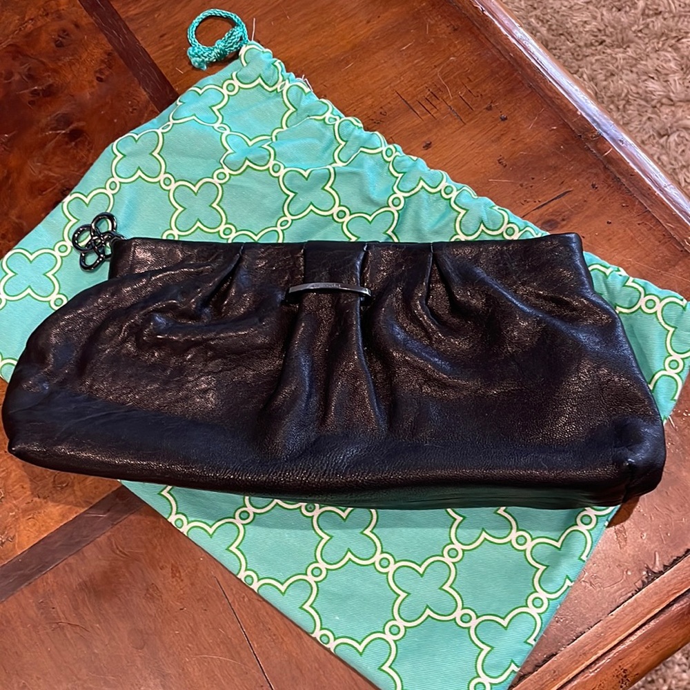 Stella & Dot La Coco lamb skin Clutch Black